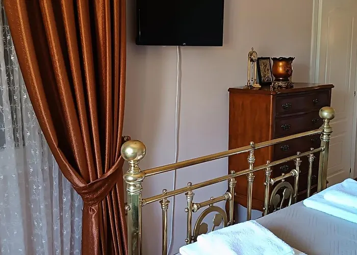 Villa Corfu Town 'panoramic View House'