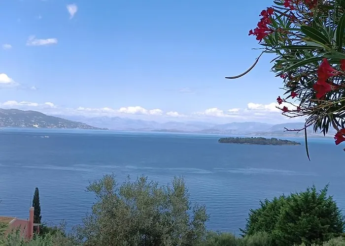 Villa Corfu Town 'panoramic View House' *