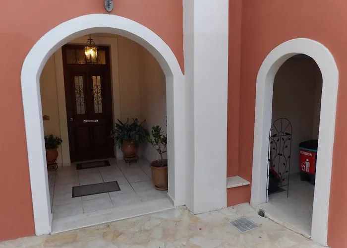 Villa Corfu Town 'panoramic View House' *